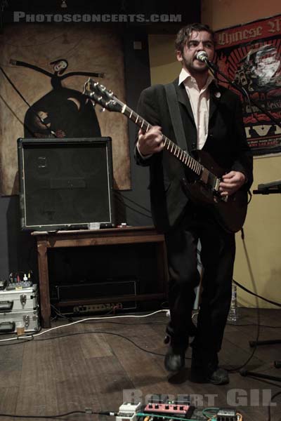 MONSIEUR LE DIRECTEUR - 2009-05-03 - PARIS - La Maroquinerie (Cafe) - 